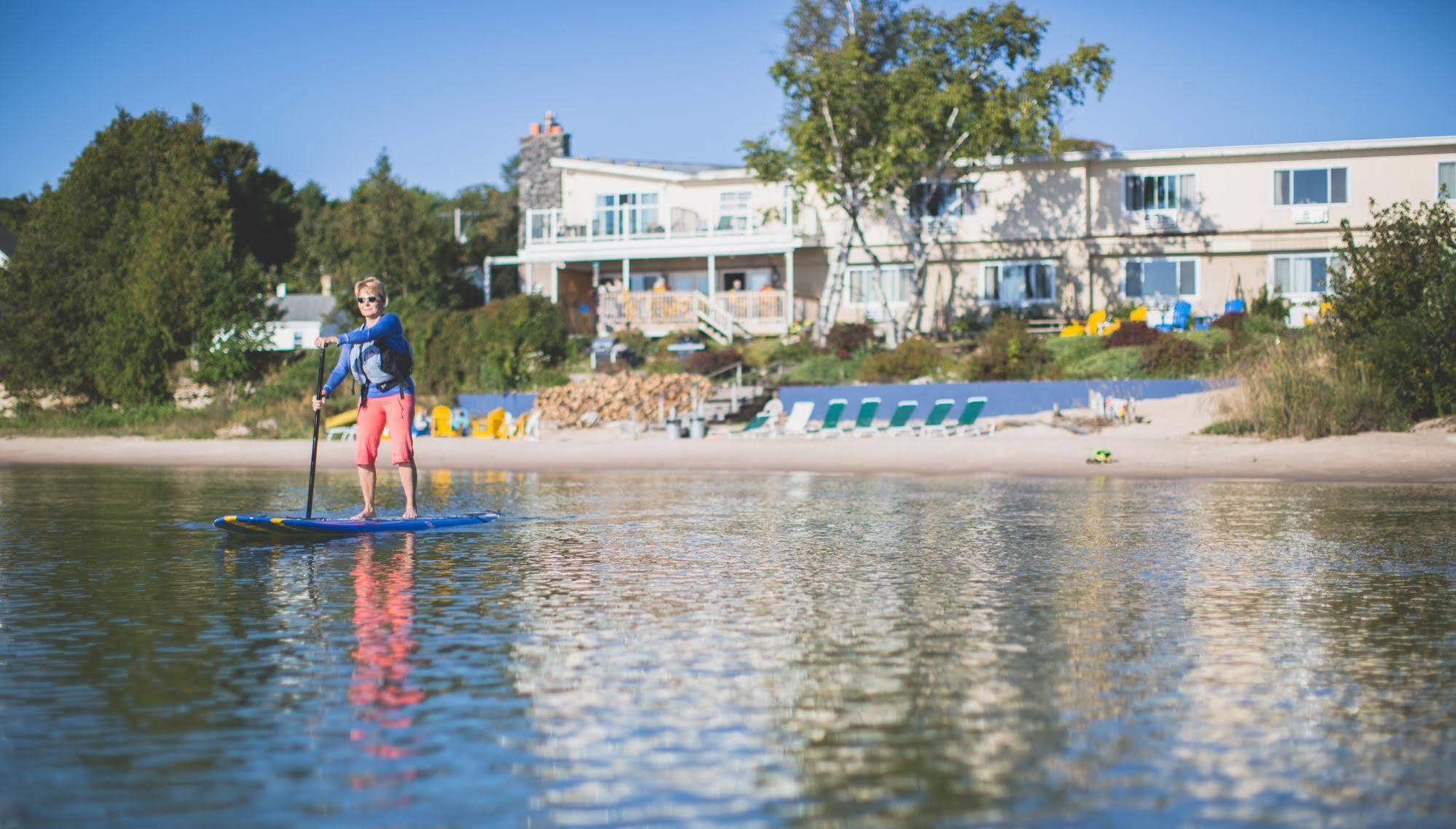 Beachfront Inn Baileys Harbor Exteriér fotografie